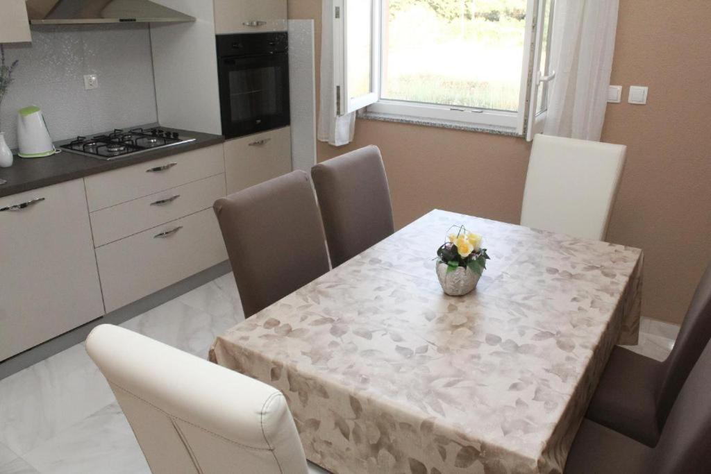 Apartman Dora Sukošan Zewnętrze zdjęcie